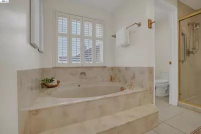 19475 Mount Jasper Dr, Castro Valley, CA 94552 - Photo 16