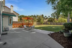 19475 Mt Jasper Dr, Castro Valley, CA 94552 - Photo 36