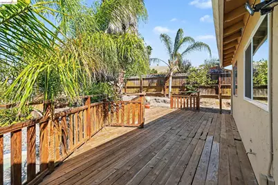 808 Gloucester St, Antioch, CA 94509 - Photo 28