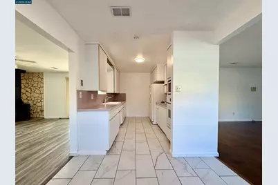 2808 Ruff Ave, Pinole, CA 94564 - Photo 6