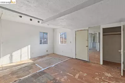 6001 Holway St, Oakland, CA 94621 - Photo 18