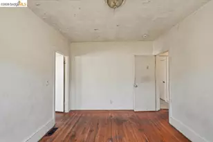 6001 Holway St, Oakland, CA 94621 - Photo 26