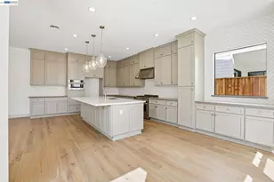 2302 Sanderling Ave, Marina, CA 93933 - Photo 6