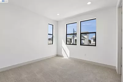 2302 Sanderling Ave, Marina, CA 93933 - Photo 20