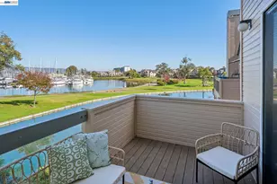 27 Courageous Ct, Alameda, CA 94501 - Photo 18