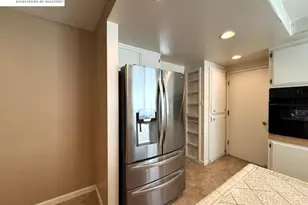 3740 Roundhill Dr, Pittsburg, CA 94565 - Photo 16