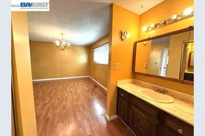 3740 Roundhill Dr, Pittsburg, CA 94565 - Photo 28