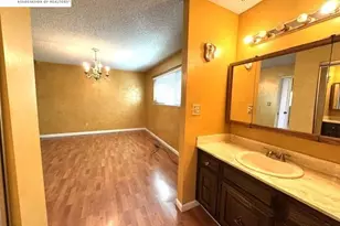 3740 Roundhill Dr, Pittsburg, CA 94565 - Photo 28