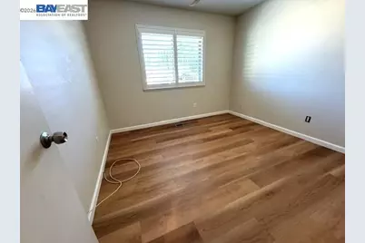3740 Roundhill Dr, Pittsburg, CA 94565 - Photo 22