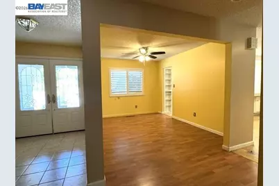 3740 Roundhill Dr, Pittsburg, CA 94565 - Photo 8