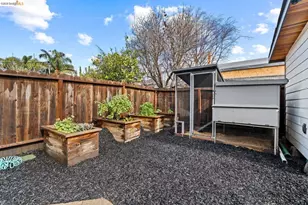 5812 Dover St, Oakland, CA 94609 - Photo 4