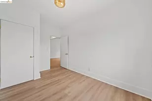 5812 Dover St, Oakland, CA 94609 - Photo 22
