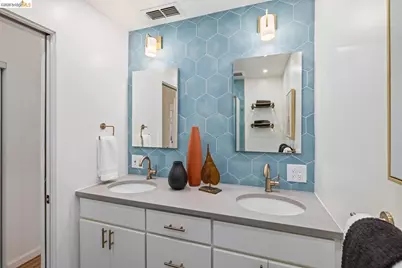 2615 Alhambra Way, Pinole, CA 94564 - Photo 32