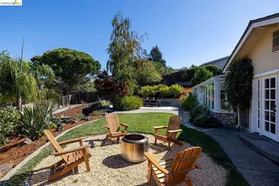2615 Alhambra Way, Pinole, CA 94564 - Photo 42