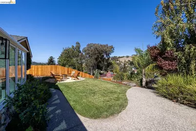 2615 Alhambra Way, Pinole, CA 94564 - Photo 34