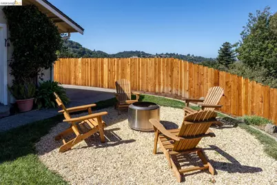 2615 Alhambra Way, Pinole, CA 94564 - Photo 40