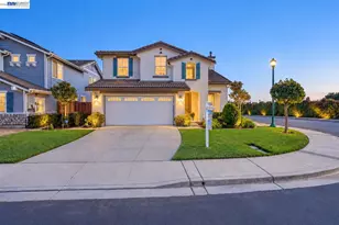 1098 Boyle St, Union City, CA 94587 - Photo 2
