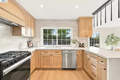 4028 Kirk Rd, San Jose, CA 95124 - Photo 22