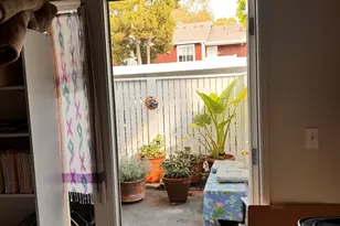 23 Bayside Ct, Richmond, CA 94804 - Photo 2