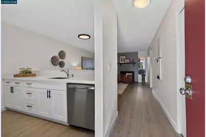 1391 Monument Blvd #1, Concord, CA 94520 - Photo 10