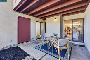 1391 Monument Blvd, Concord, CA 94520 - Photo 30