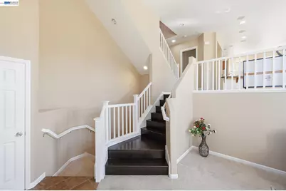 120 Summer Ln, Richmond, CA 94806 - Photo 8
