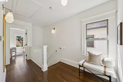 446 65th St, Oakland, CA 94609 - Photo 24