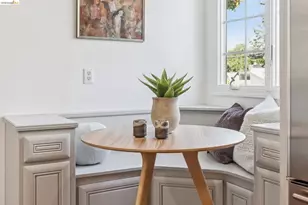 1980 Oak Crest, Oakland, CA 94602 - Photo 18