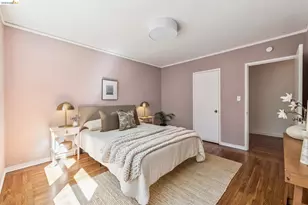 1980 Oak Crest, Oakland, CA 94602 - Photo 32