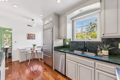 1980 Oak Crest, Oakland, CA 94602 - Photo 20