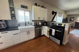 12528 Peach Ln, Wilton, CA 95693 - Photo 12