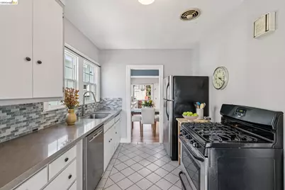 710 Cornell Ave, Albany, CA 94706 - Photo 22