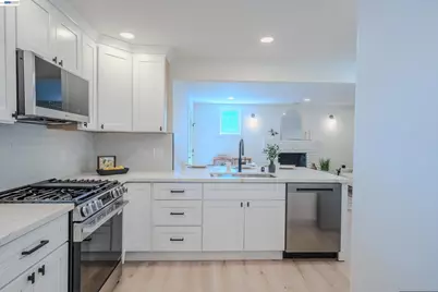 3672 Sanford St, Concord, CA 94520 - Photo 4