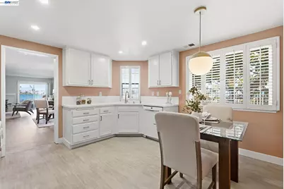 73 Bay Park Ter, Alameda, CA 94502 - Photo 22