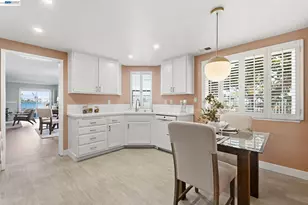73 Bay Park Terrace, Alameda, CA 94502 - Photo 22