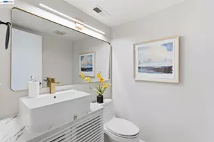 73 Bay Park Terrace, Alameda, CA 94502 - Photo 26