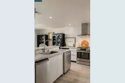 2501 Golden Rain Rd #8, Walnut Creek, CA 94595 - Photo 16