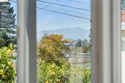 1410 Lawrence St, El Cerrito, CA 94530 - Photo 18