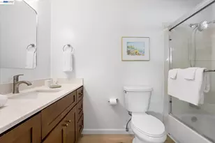 316 Fair Haven Rd, Alameda, CA 94501 - Photo 38