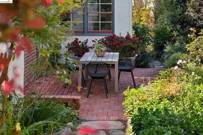 929 Contra Costa Ave, Berkeley, CA 94707 - Photo 34