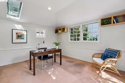 929 Contra Costa Ave, Berkeley, CA 94707 - Photo 44