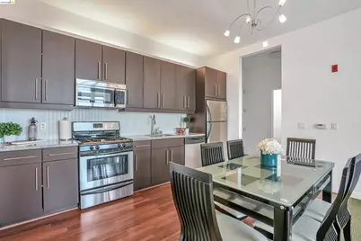 3801 San Pablo Ave #306, Emeryville, CA 94608 - Photo 16