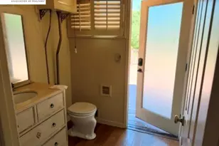 154 Vine St, Vacaville, CA 95688 - Photo 14