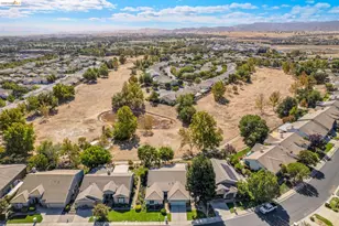 1751 Crispin Dr, Brentwood, CA 94513 - Photo 8