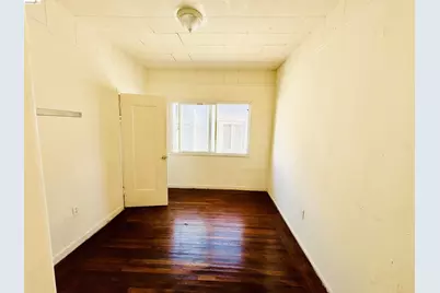 220 International Blvd, Oakland, CA 94606 - Photo 12