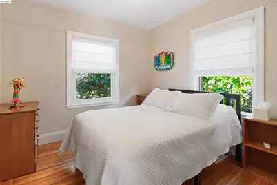 1205 Curtis St, Berkeley, CA 94706 - Photo 20