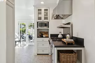 5850 Lawton Ave, Oakland, CA 94618 - Photo 20