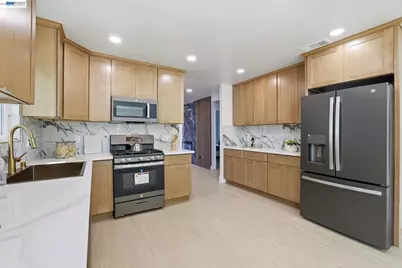 1913 Middlefield Rd, Mountain View, CA 94043 - Photo 10