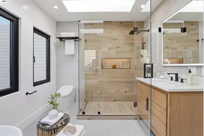 1240 15th Ave, San Francisco, CA 94122 - Photo 46