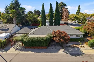 10561 Carver Dr, Cupertino, CA 95014 - Photo 52